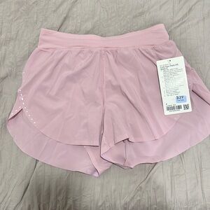 lululemon find your pace shorts 3”